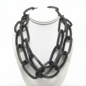 EUC Lisa Freede Gunmetal Flexible Large Loop Chain Metal Mesh Necklace!!